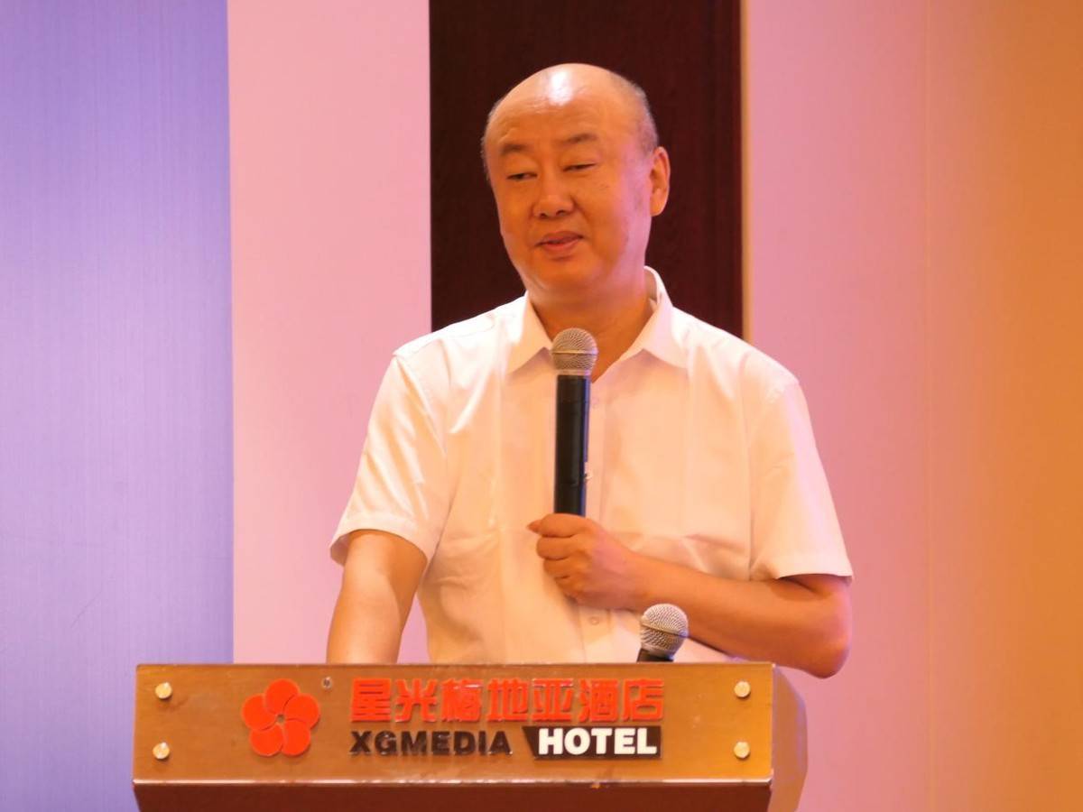 画家曹洪森来京参加"艺术与时代科技结合应用高峰论坛"_作品_书画