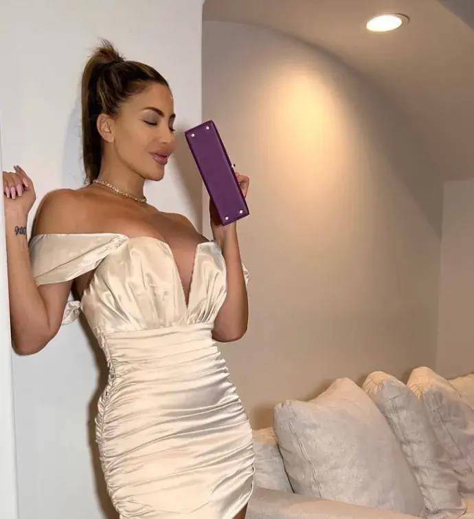 美国名媛拉尔萨与nba球星_斯科蒂·皮蓬_卡戴珊_生活