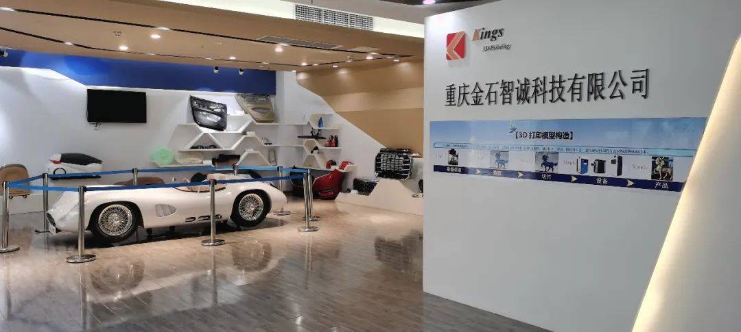 RA车展首日火爆,100款商务车改装力作锋芒毕露_搜狐汽车_搜狐网