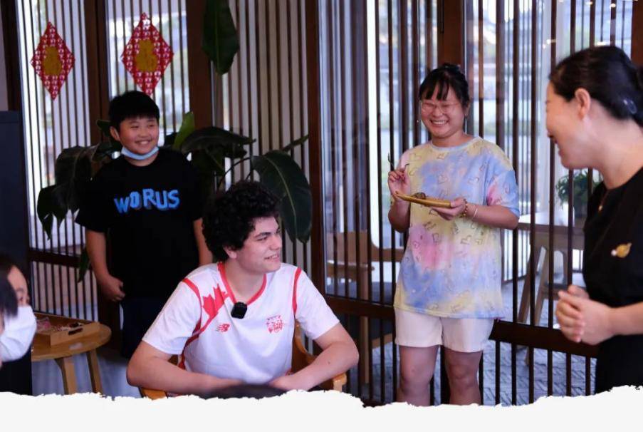 跨越一万公里的对话苏州吴江平望镇举办青少年国际文化交流活动