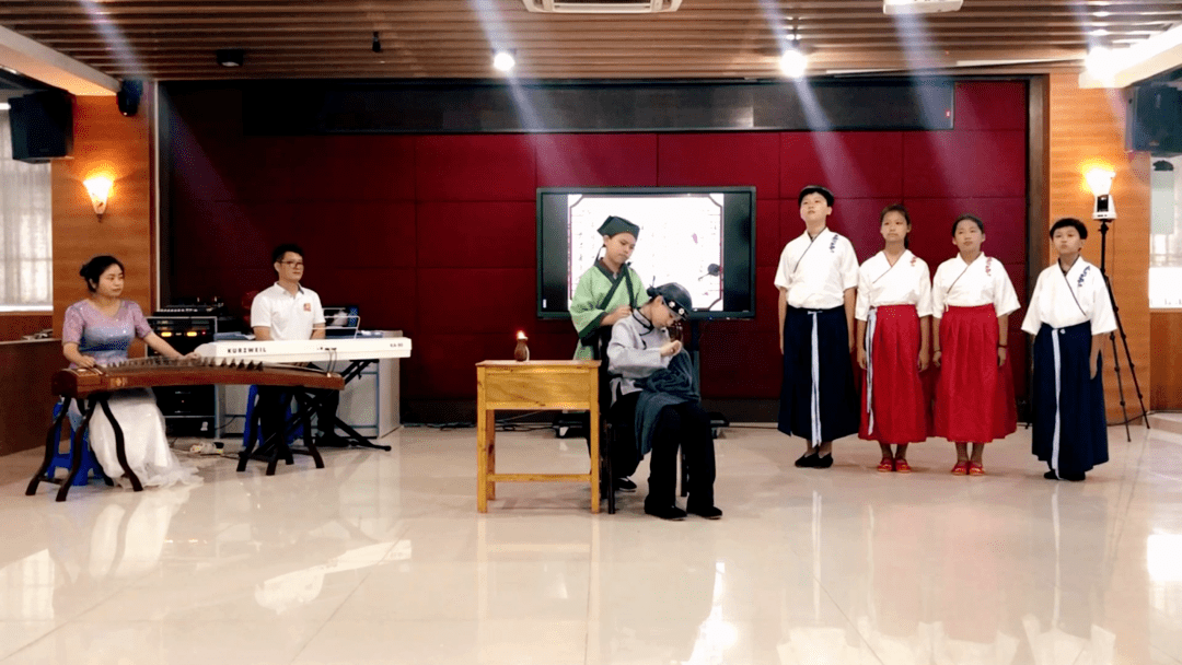 东莞市黄江镇梅塘小学《游子吟》邓梓一,黄玥晴,袁咏琳,赖晓枫,郑熙蔚