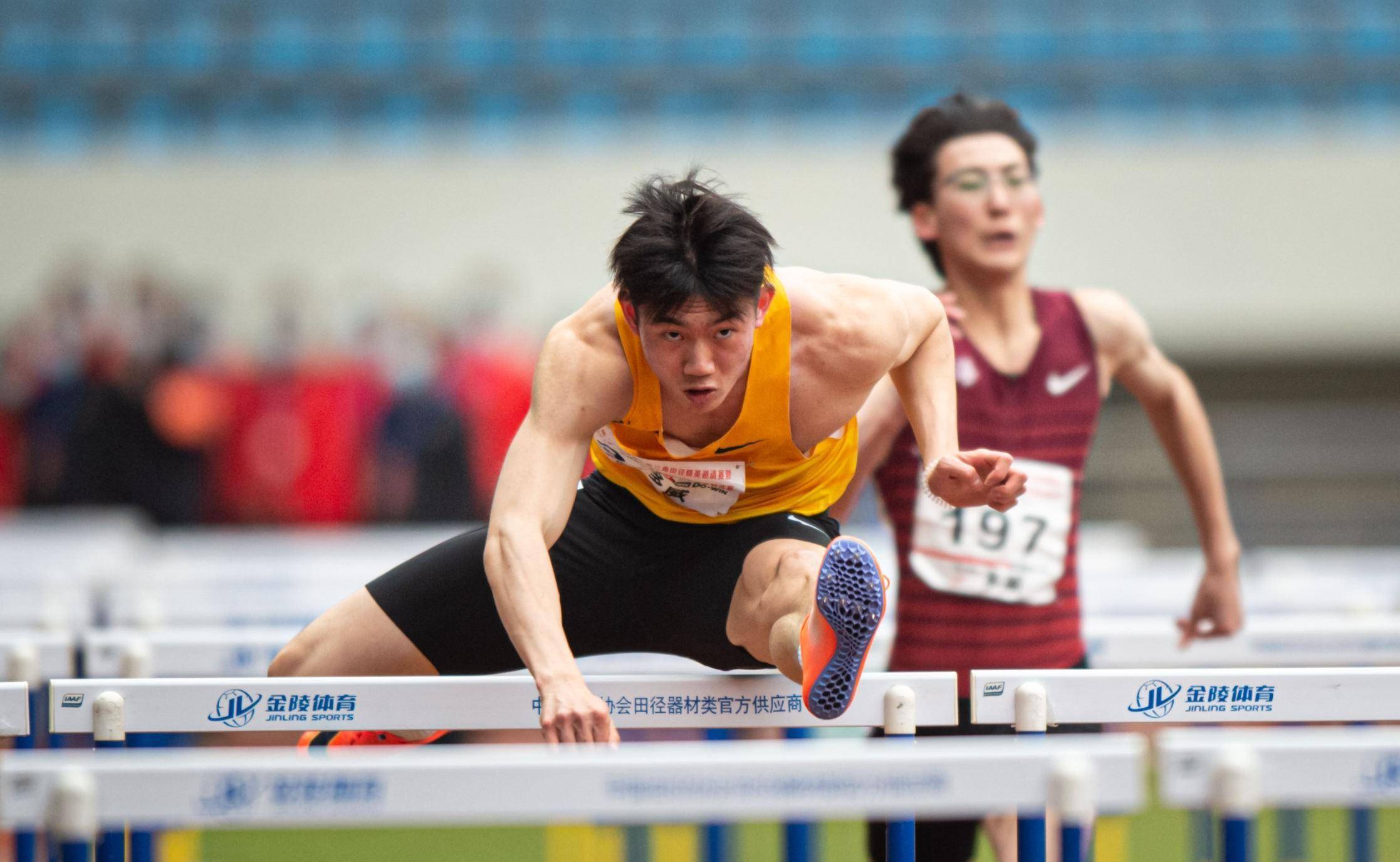 21岁跨栏黑马打破日本国家纪录 超越谢文骏次于刘翔_骏介_泉谷_奥运会