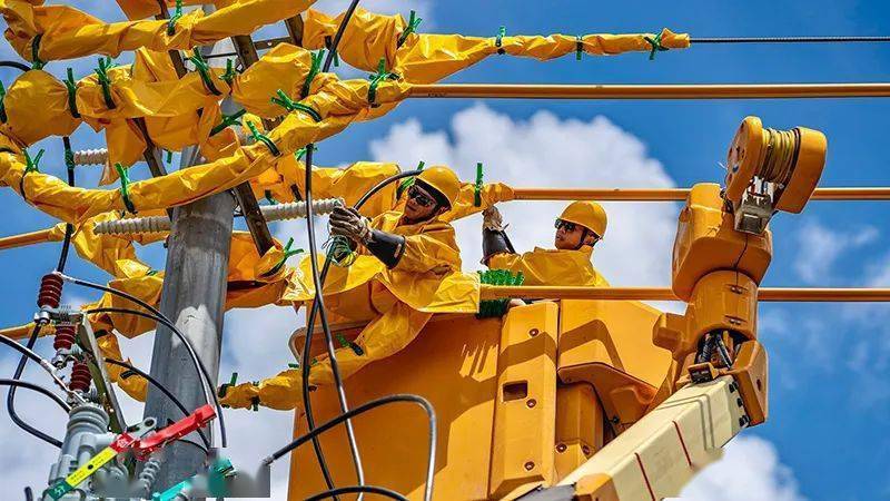 原来,带电作业是这样的_线路_供电_绝缘