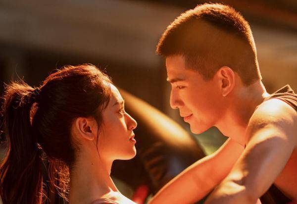 沈月刘以豪的搭档,清新养眼又充满甜蜜,黄思瑞的表现依然耀眼_汪倩倩