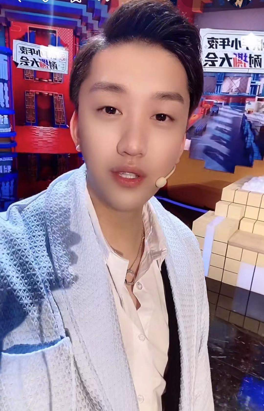 小样直言达少最应该感谢他;主播狗老师斥责ks用户素质低下_辛巴_妹妹