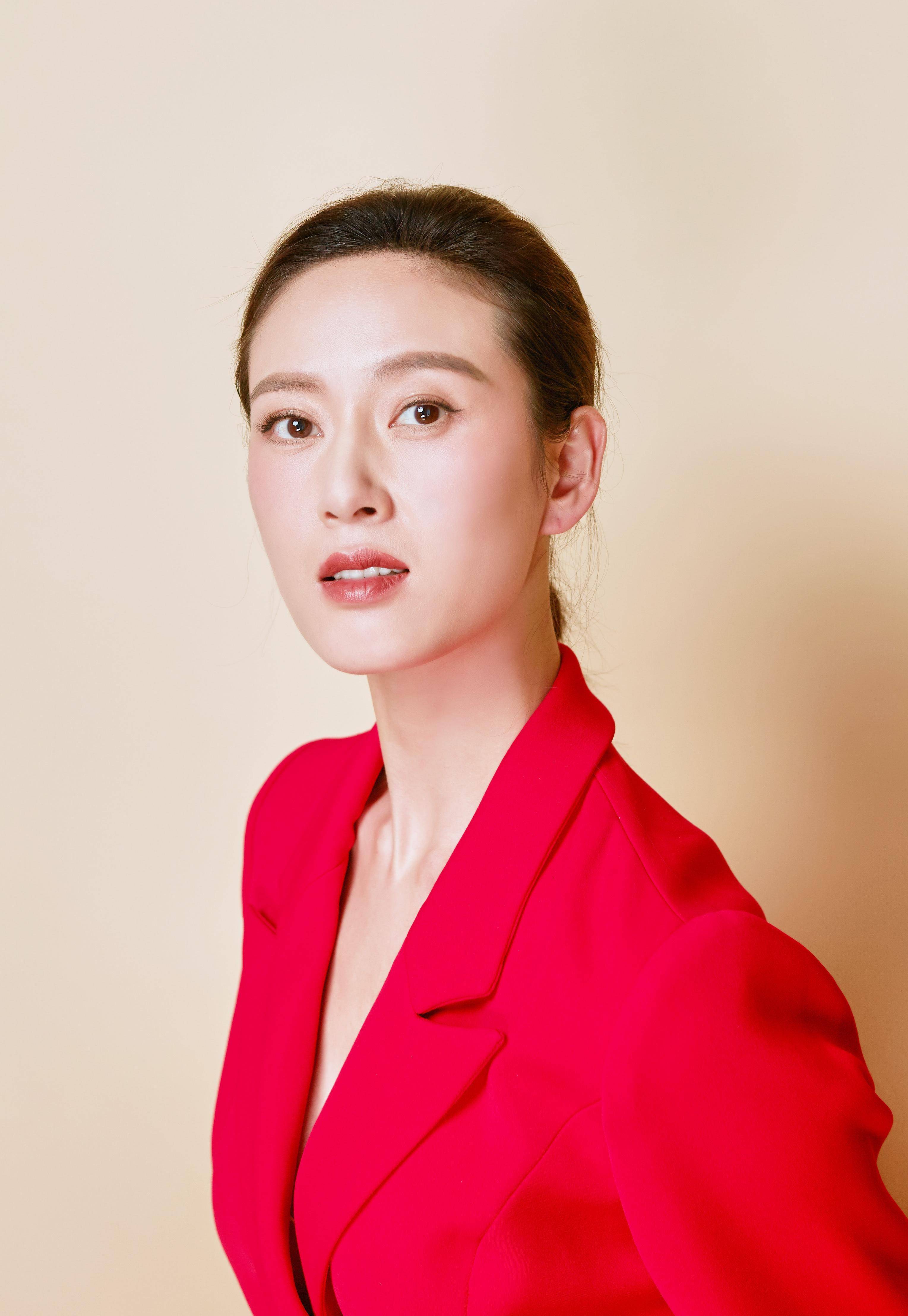 "最美丈母娘"赵柯的坎坷成名史,和她的心酸爱情_母亲_角色_舞蹈