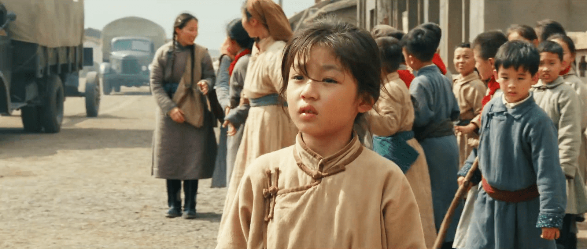 我断言:这部"三千孤儿入内蒙"的电影,会很快火向全国_故事_尔冬升