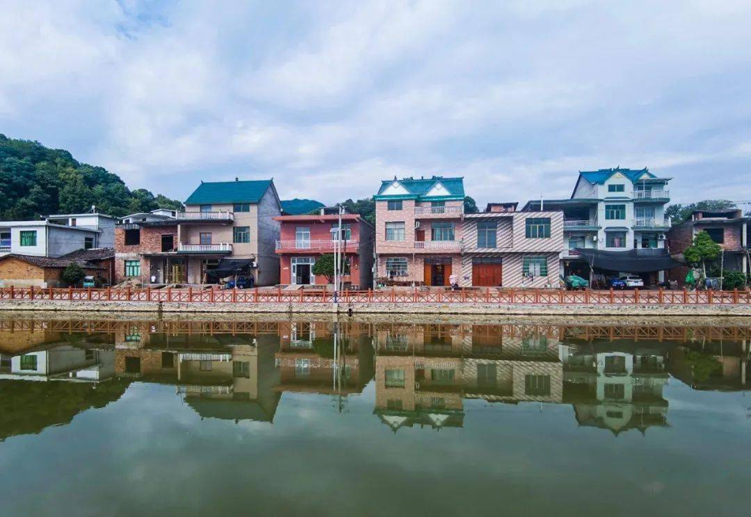 铅山湖坊:秀美乡村看西山_海南_金虎岭_上饶