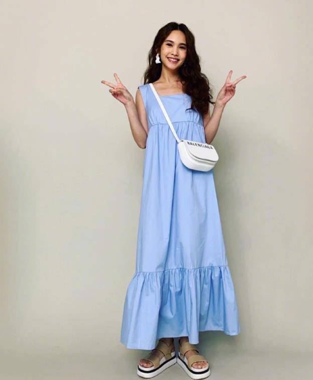 杨丞琳教你日系服装搭配,文艺风格满满,李荣浩太幸福了_显得_穿着