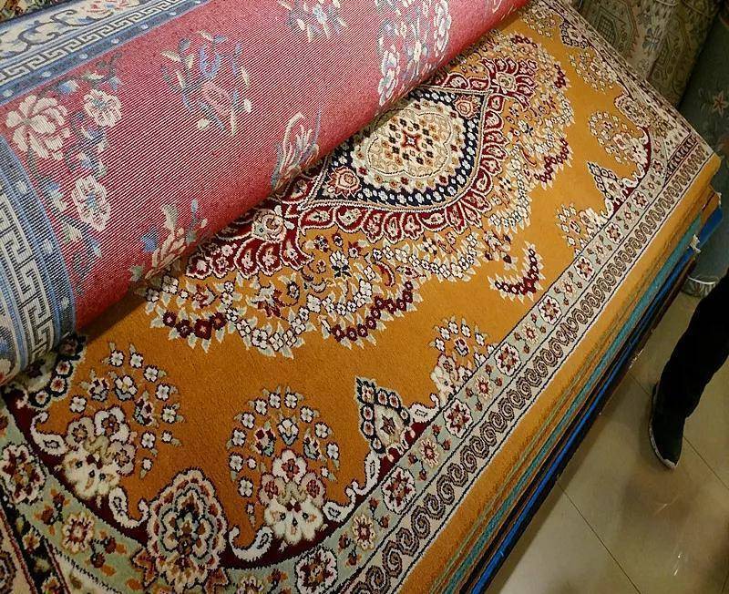 我很好奇，新疆人家里的地毯会常洗吗？
