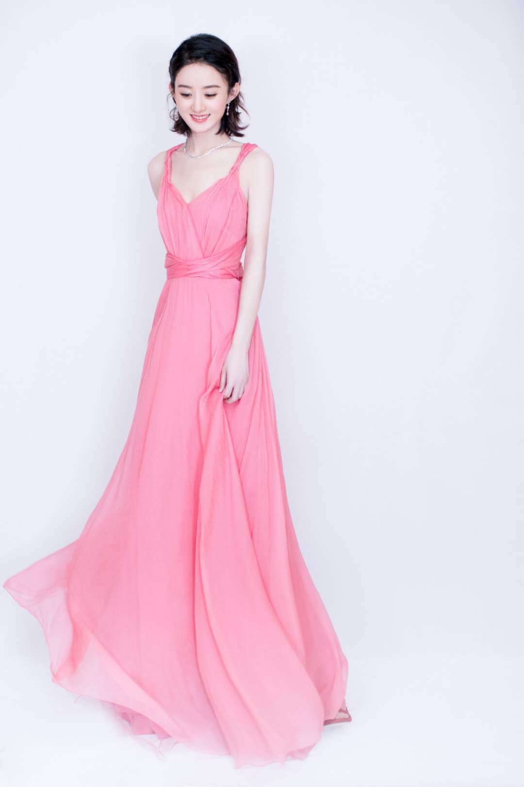 赵丽颖生娃后更甜美!