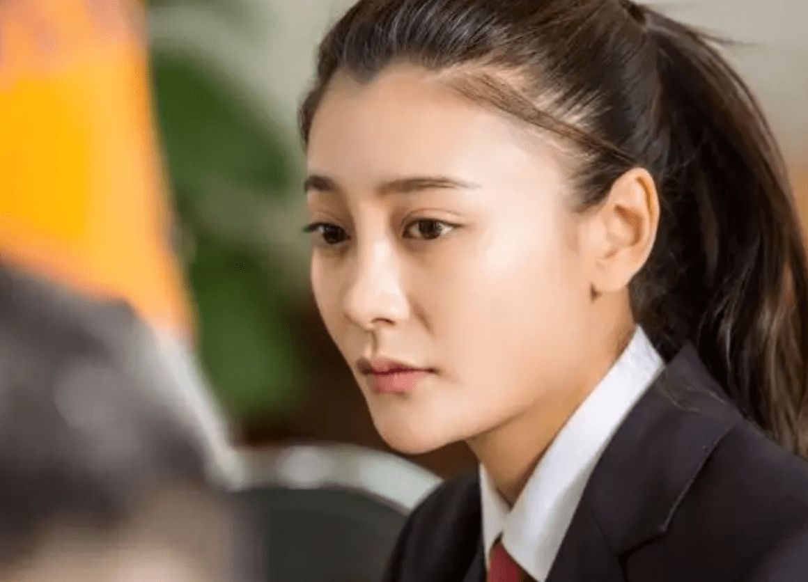 曹云金前妻豪宅内热舞!