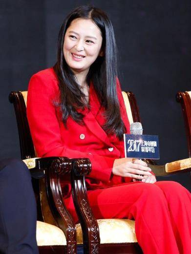 金牌制片人黄澜:因父亲一句话而改变,念念不忘92岁的画家老师_生活