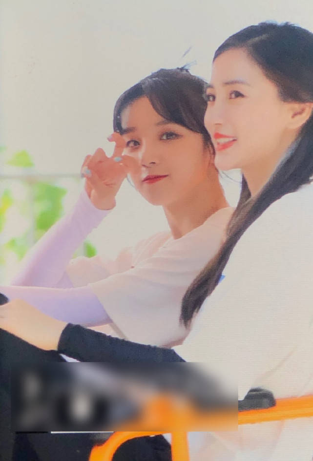 baby粉丝完全激愤跑男导演?姚译添容很多给镜头后再遭网 .