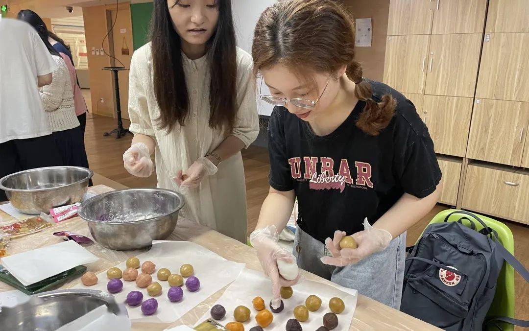 无法不爱丨"皎月佳节,浓情中秋"月饼制作活动回顾_吴雪桦_文案_余温