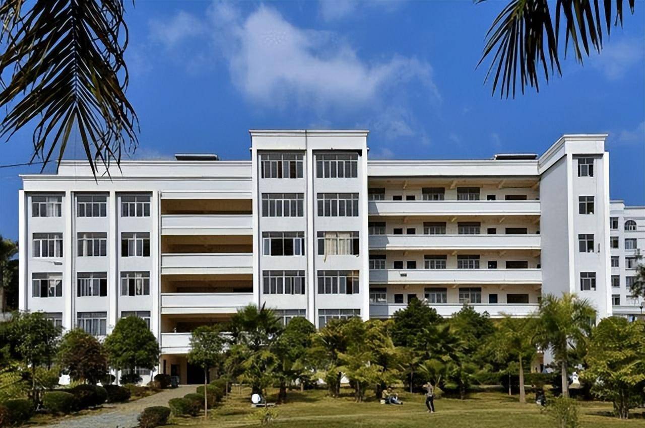广西农业职业技术大学怎么样?_高校_地铁_历史