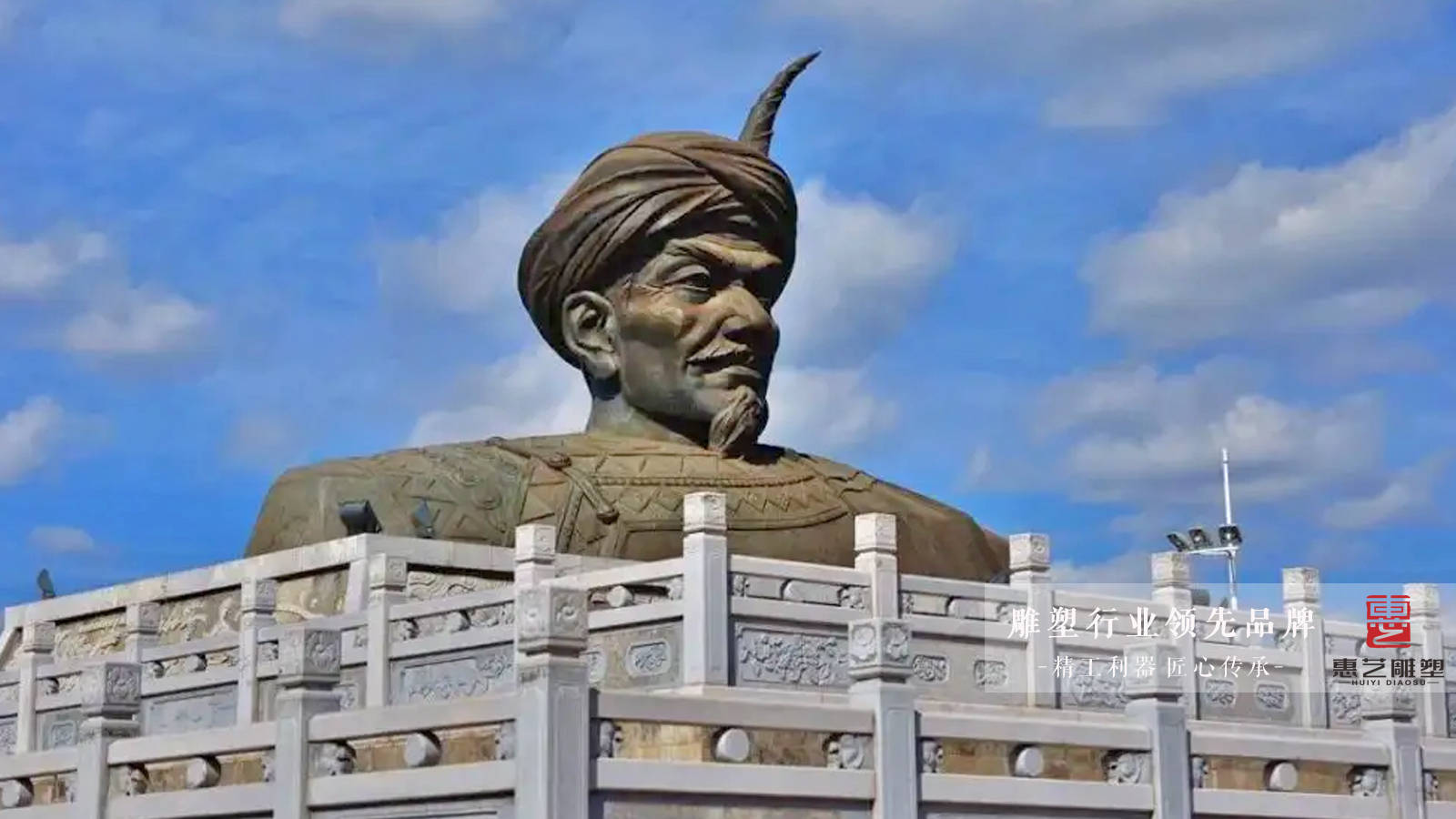 少数民族风情文化——铸铜彝族人物雕塑_人民_凉山_中国