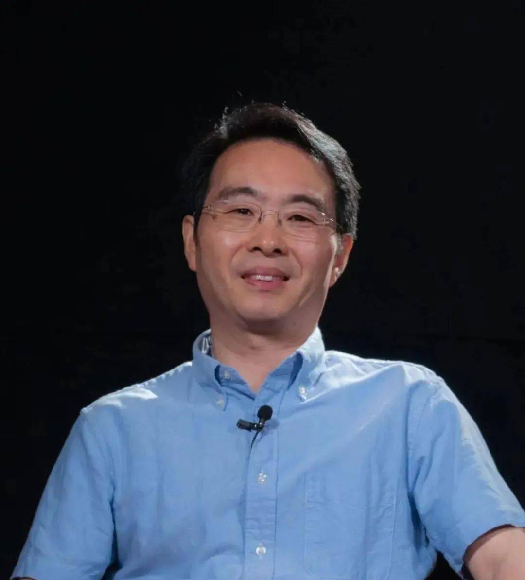 西渡:王冠和花影 |《诗收获》2022年夏之卷·季度诗人_诗歌_天空_影子