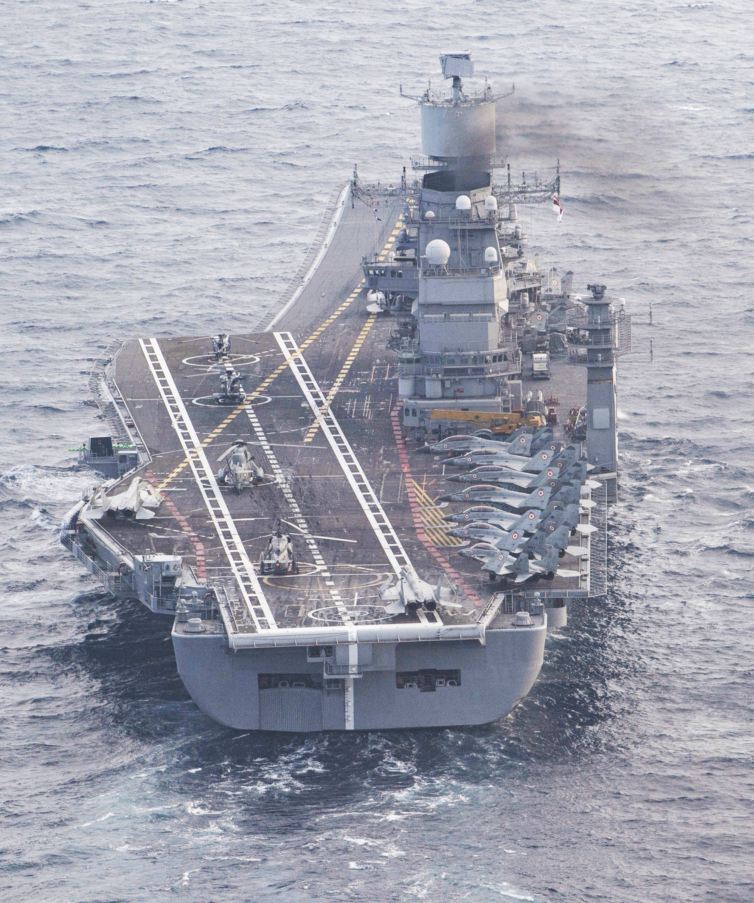 印度航母维克兰特号图片