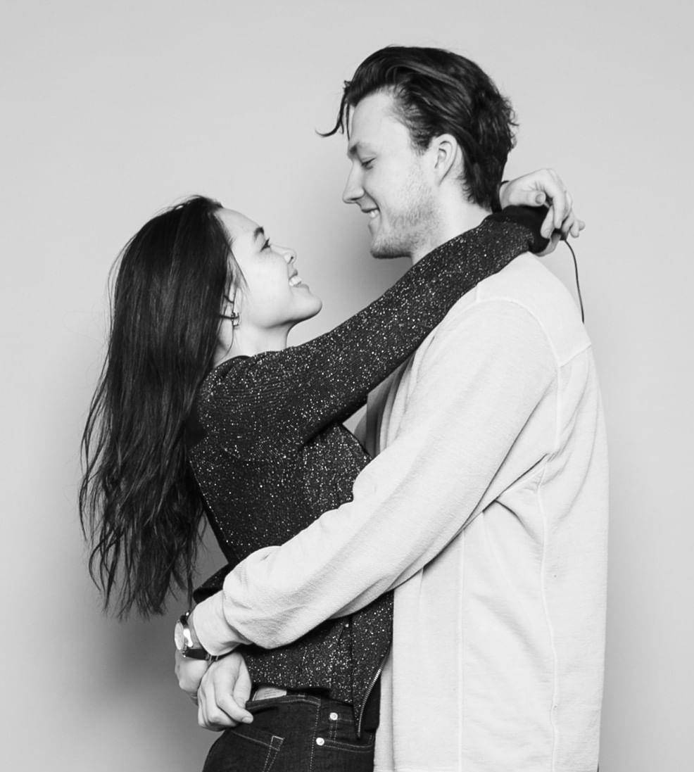 钟丽缇大女儿晒与男友写真,俩人笑得好甜,幸福感爆棚_yasmine_照片