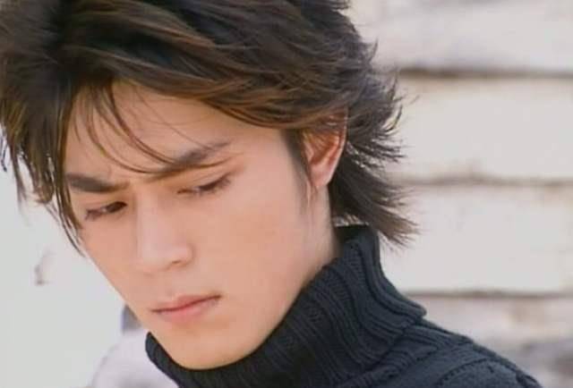 钟小刚_时期_形象