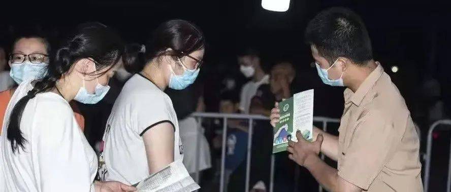 在线律师