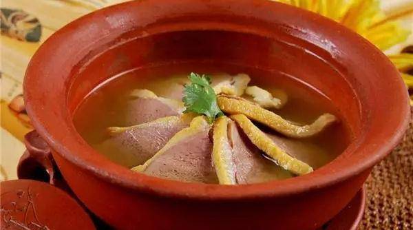 世一堂食药方:肉大口吃,还可降血糖!_香菇_控制_白菜
