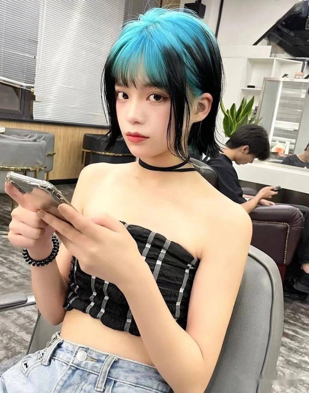 拽姐姐爆顶染