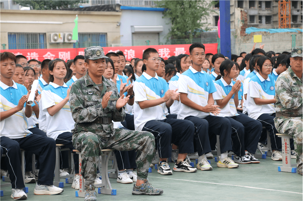 山东莘县二中图片