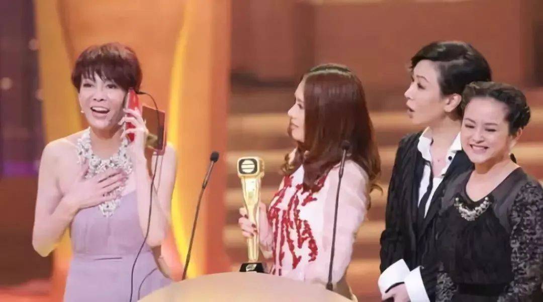 黄子华 2026年 栋笃笑 洗燥_黄子华 栋笃笑 香港 喜剧演员