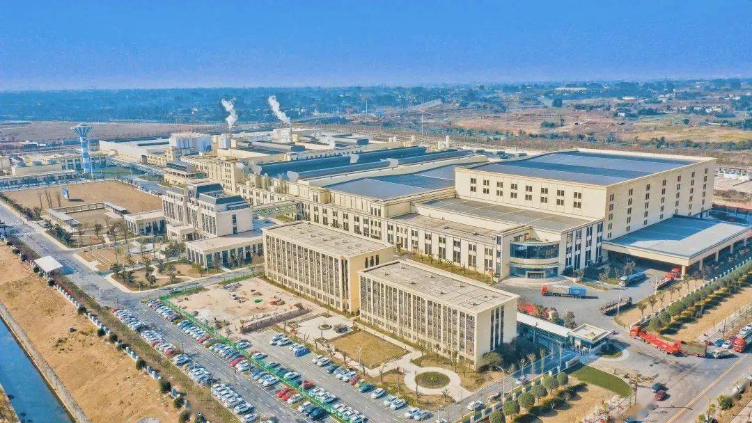 "青"历十年 | 短短5年,我家门前崛起欧洲产业城!_捷军_工作_华鼎