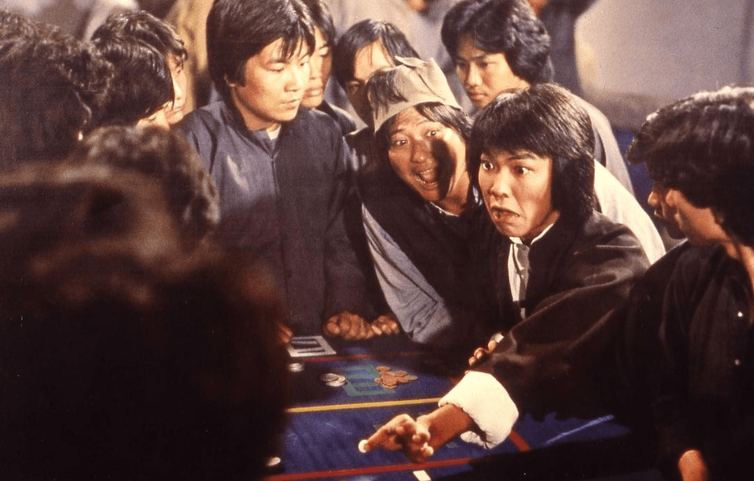 元彪:曾与成龙,洪金宝齐名,为何在事业巅峰期淡出娱乐圈?