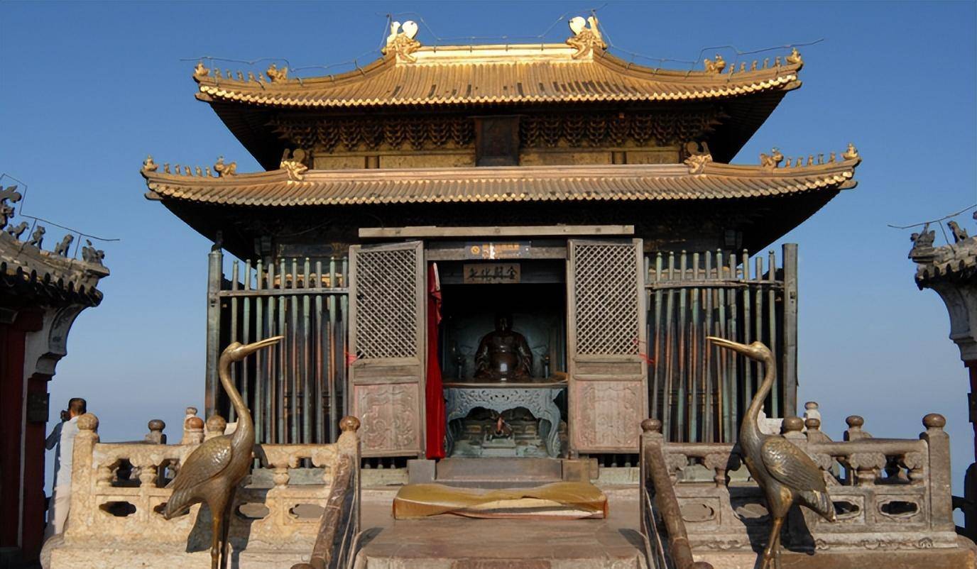 揭秘武当山长明灯:媲美秦陵鲛人灯,明朝至今600年是否从未熄灭_定风珠