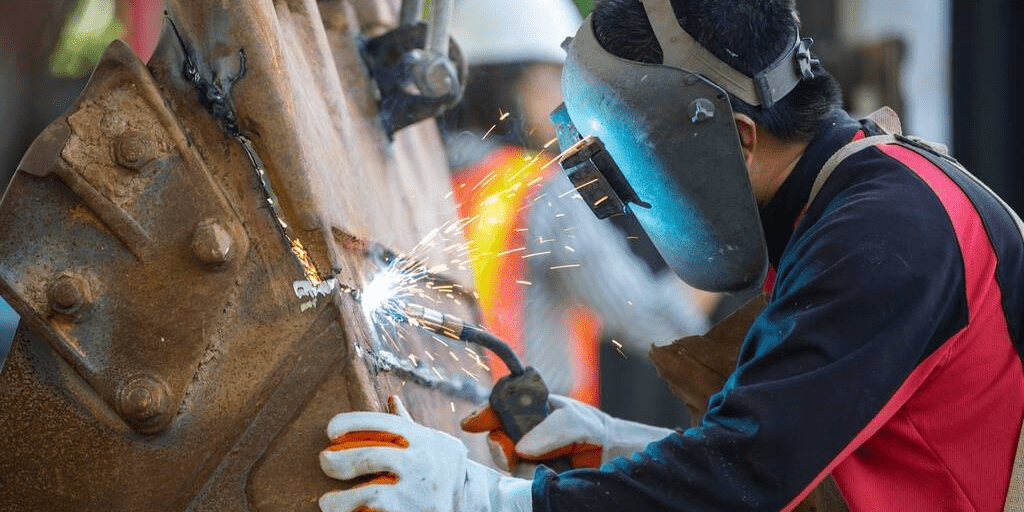 焊工招工信息汇总-男女不限,免费食宿_铆工_地址_岗位