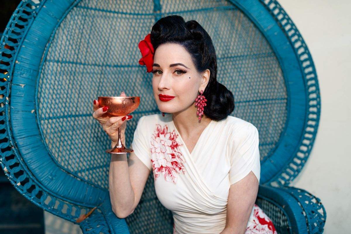 Dita Von Teese Sits in Glass Cup for 'Bethenny' Appearance!: Photo ...