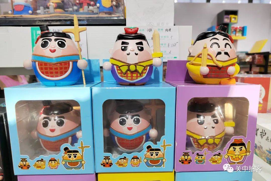 秦始皇帝陵博物院:走进文创产品店,把"兵马俑"带回家_文创店_形象