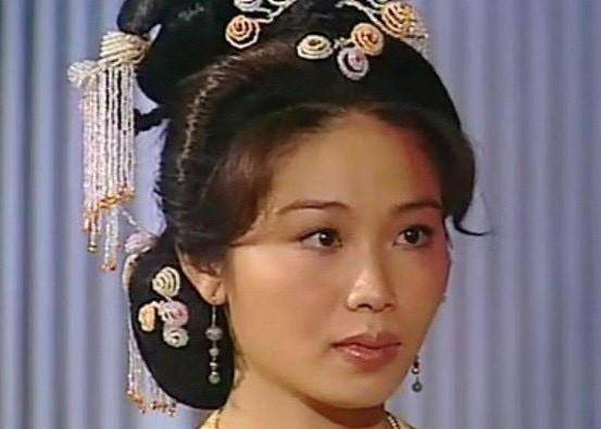 如今取得这么多的成绩却是以没有子嗣作为代价_陈妙瑛_李惠莉_蔡志明