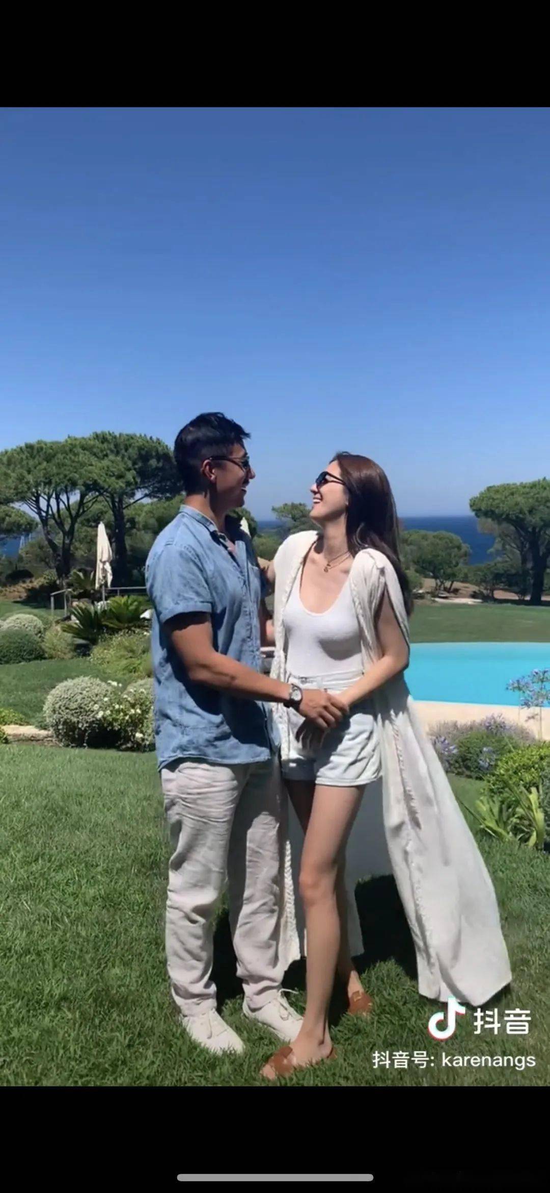 吴千语公开与男友合照!手拉手互望甜笑!