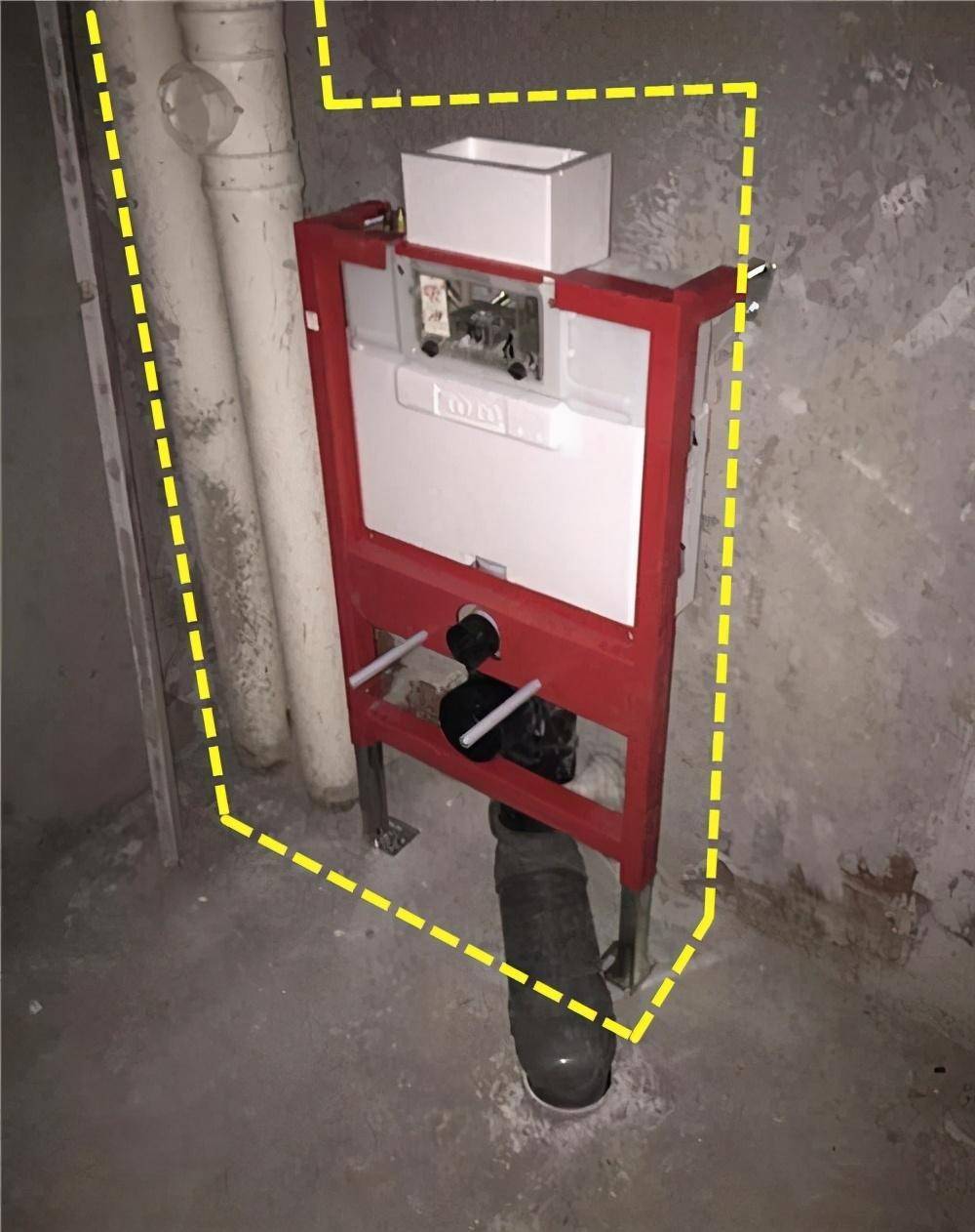 卫生间砌墙包了2根下水管,隔音降噪,顺便砌个壁龛给湿区收纳_空间_都
