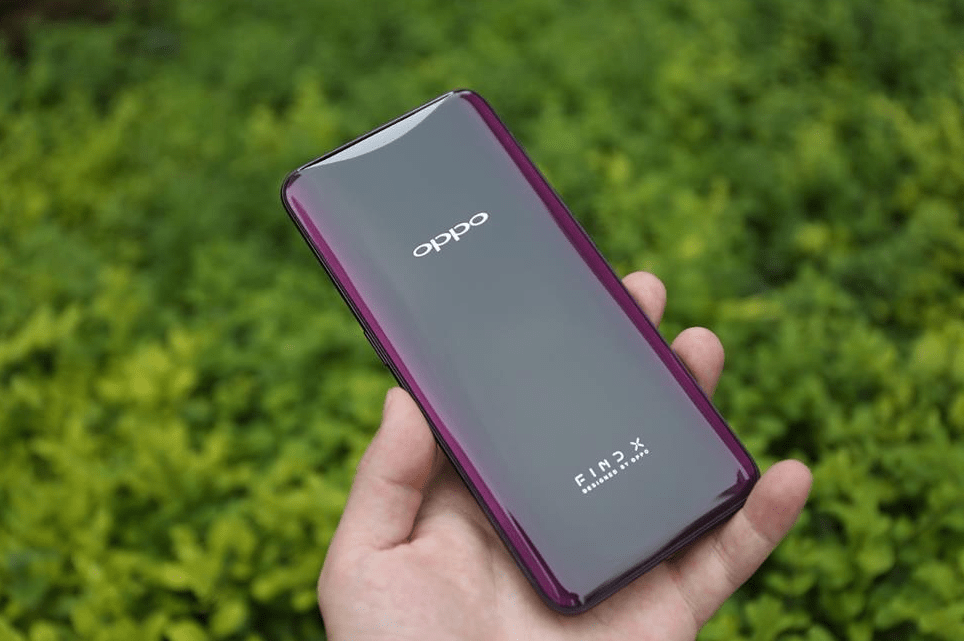 oppo18週年_翻蓋手機_科技_企業