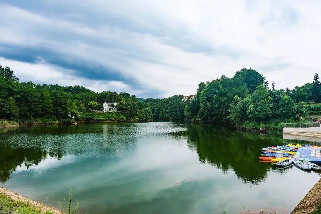 綦江丁山湖景区图片