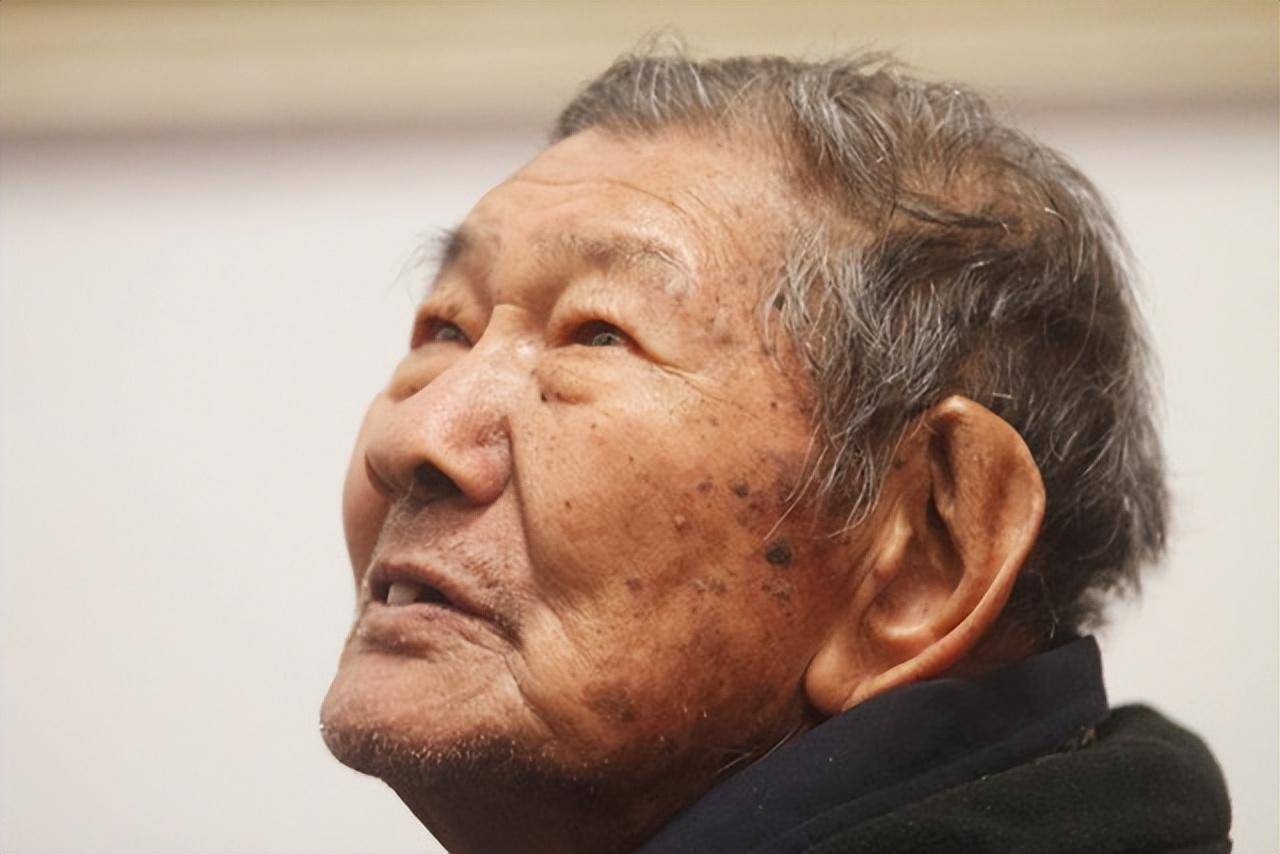 2014年江苏妇女赴台寻父,却被102岁台湾老兵推开:不要骗我_汪呈松_王