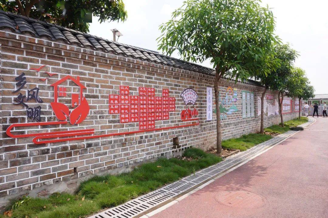 【文明村镇】邕宁区那楼镇小何坡:村规民约引领文明新风尚_村民_王媛