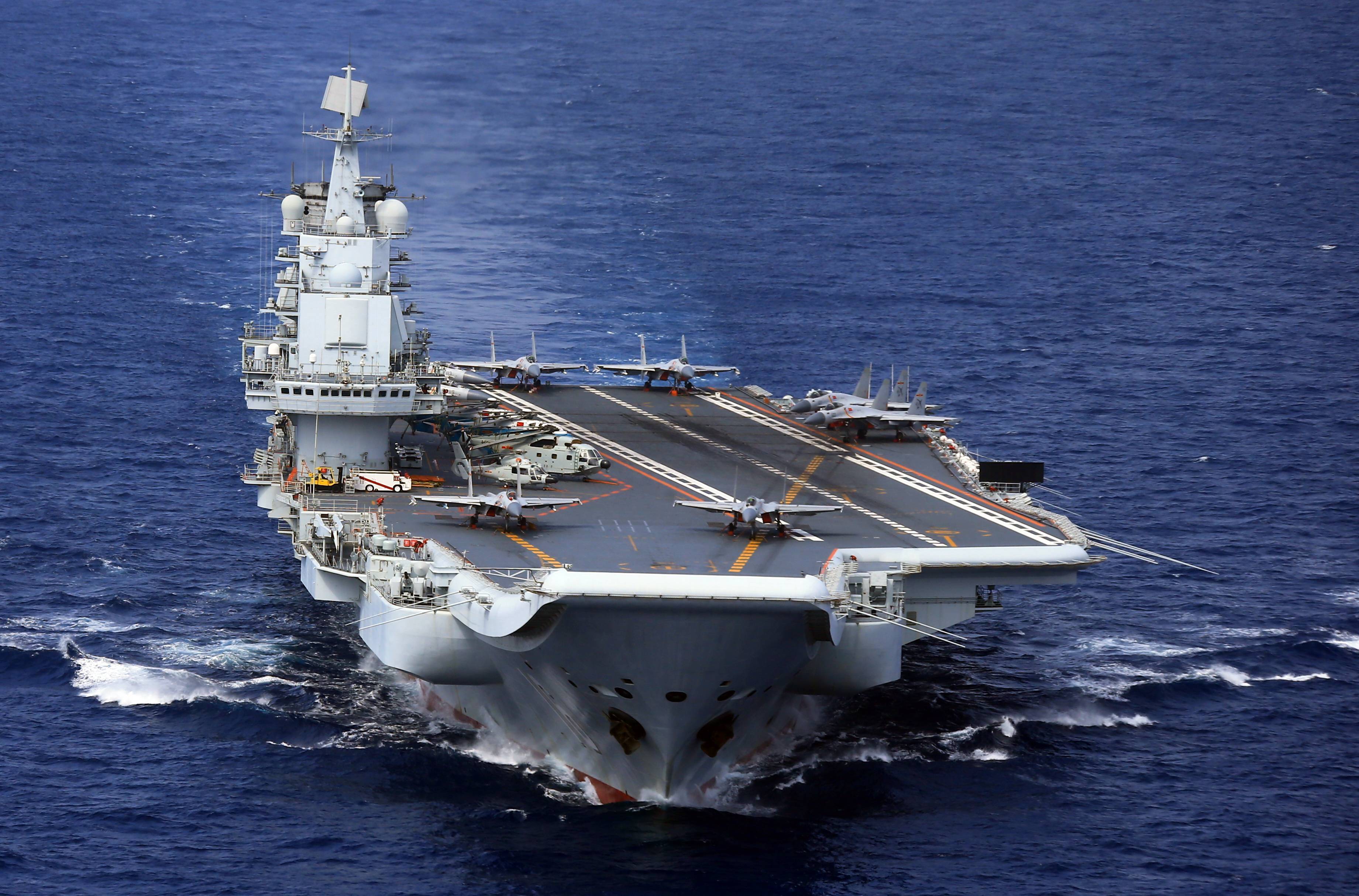 中国航母入列10周年 人民海军阔步星辰大海