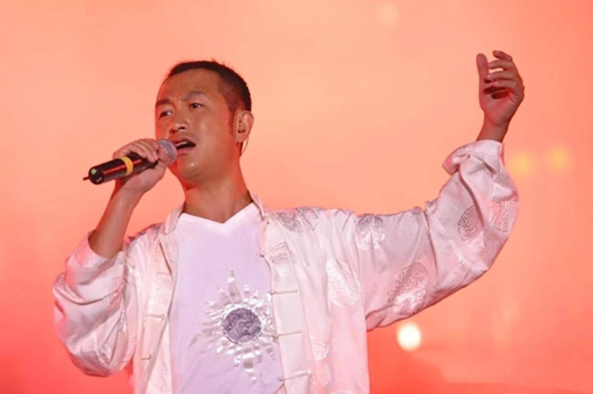 才子高枫:凭借《大中国》爆火,34岁英年早逝,父母至今仍思念_音乐