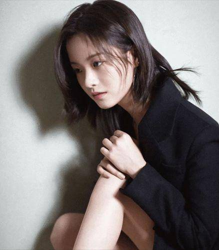 00后小戏骨李庚希,"拒考大学",背靠徐静蕾这么管用?_表演_观众们_演技