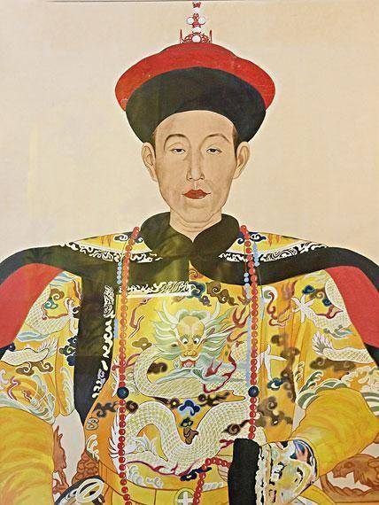 她是乾隆皇帝的第一个女人,也姓富察氏,儿子被乾隆骂死_永璜_弘历_孝