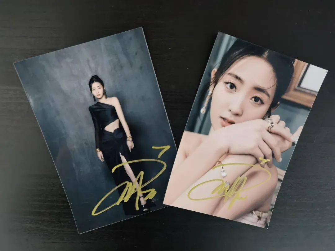 【星·福利】邢菲签名照抽奖_乌鸦_小姐_微博