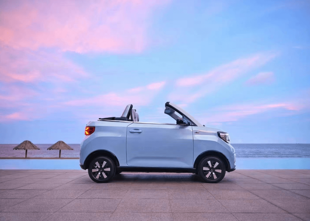 五菱宏光mini ev敞篷版正式上市:9.99万元,最高续航280公里!