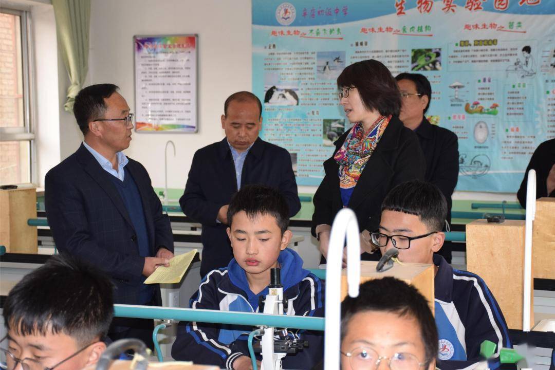 临洮县名校长孙新华:以人为本育桃李以德育人馨满园_教育_教学_初中